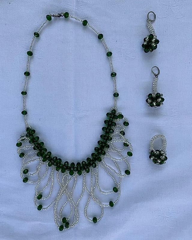 Parure « Émeraude du Congo »